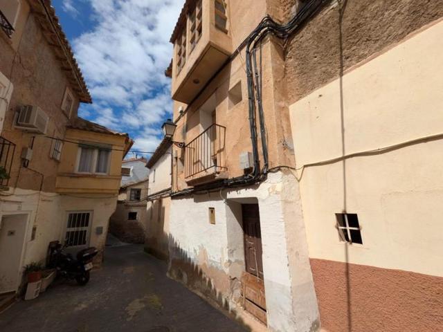 Casa en venta en Moros, Aragon photo 0