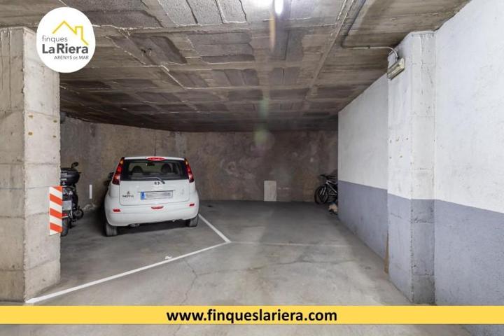 Garaje en venta en Arenys de Mar, Arenys de mar photo 0