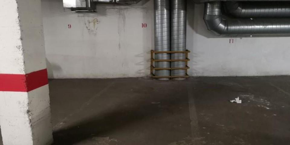 Garaje en venta en Valladolid, Puente colgante photo 0