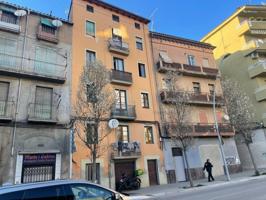 Local comercial en venta en Manresa, Casc Antic photo 0