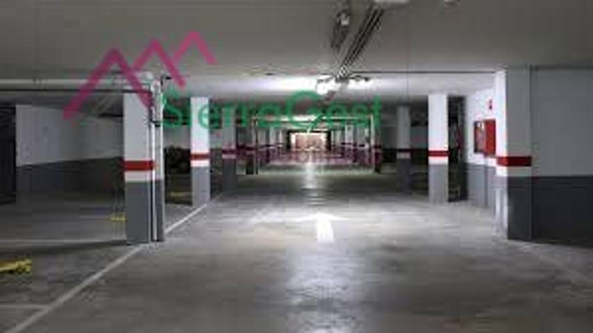 Garaje en venta en Ubrique, Centro photo 0