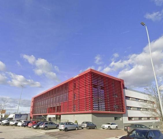 Local comercial en venta en Salteras, Andalucia photo 0