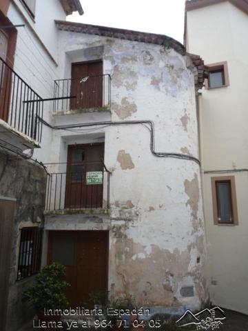 Casa en venta en Sacañet, Teresa photo 0