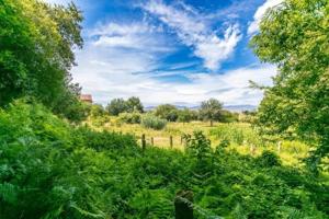 Terreno en venta en Vigo photo 0