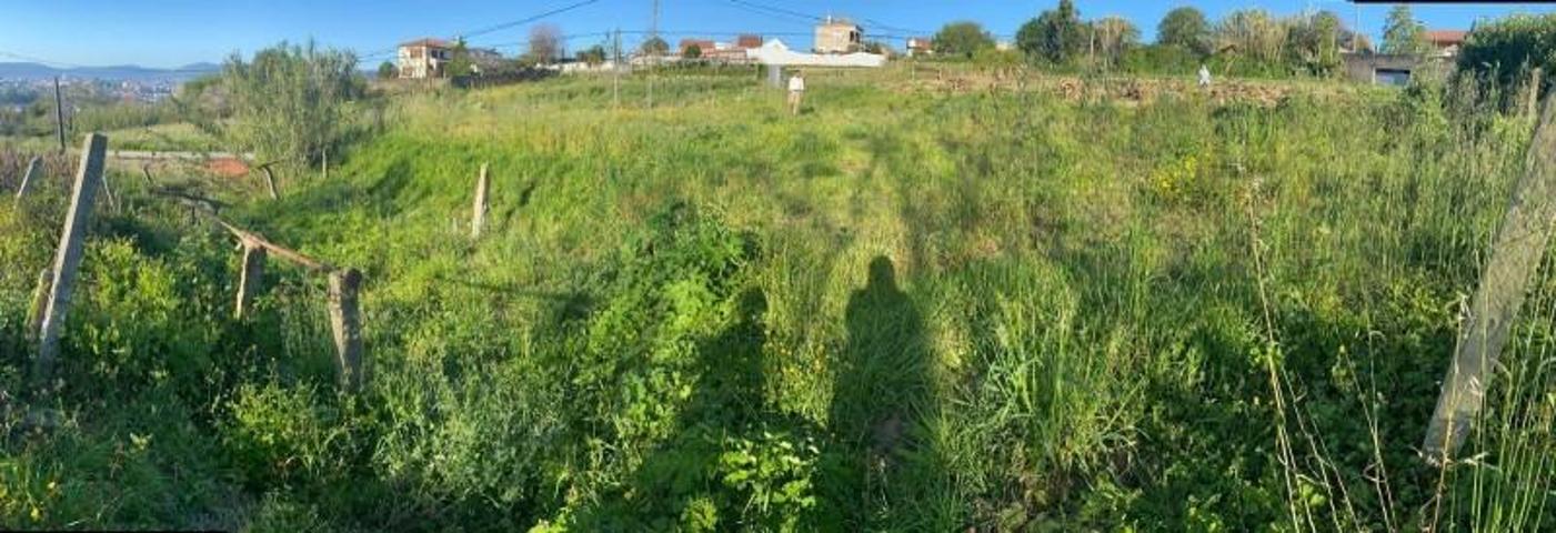 Terreno en venta en Vigo, Beade photo 0