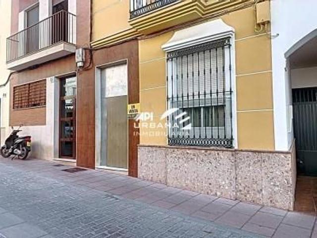 Local comercial en venta en Lucena, Calle Álamos, 31, 14900 photo 0