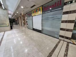 Local comercial en venta en Oviedo, Centro photo 0