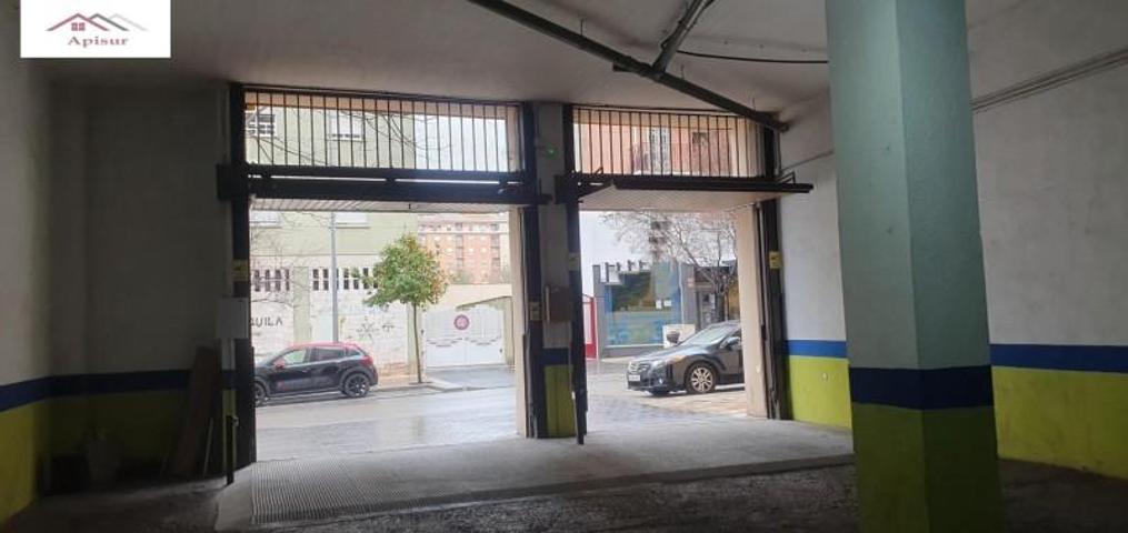 Garaje en venta en Jaén, Renfe - Bulevar 1º y 2º Fase photo 0