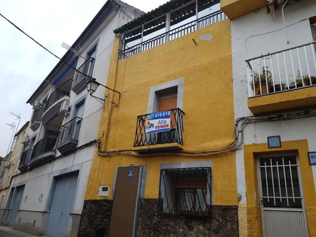 Adosada en venta en Torrejoncillo photo 0