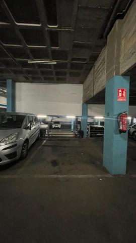Parking en venta en Barcelona, Verdun photo 0