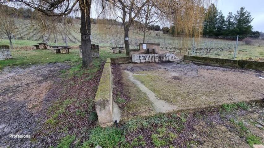Terreno en venta en Bembibre, San roman de bembibre photo 0