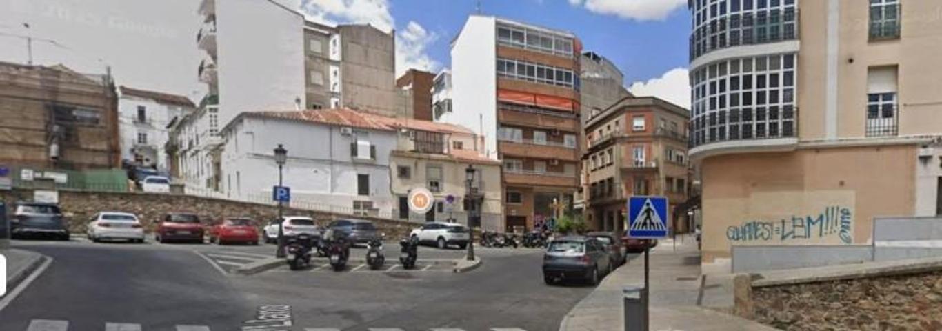 Casa en venta en Hervás, Extremadura photo 0