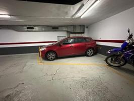 Parking en venta en Badalona, Sistrells photo 0