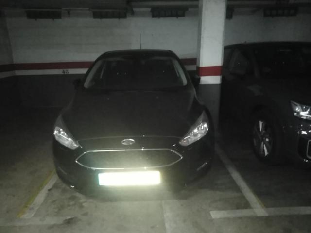 Parking en venta en Barcelona, Les Corts photo 0