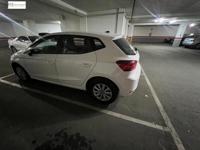 Parking en venta en León, Paseo Salamanca photo 0