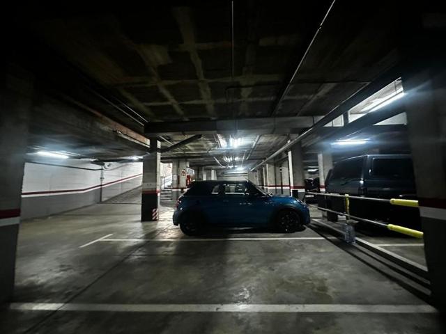 Parking en venta en Barberà del Vallès, CENTRE photo 0