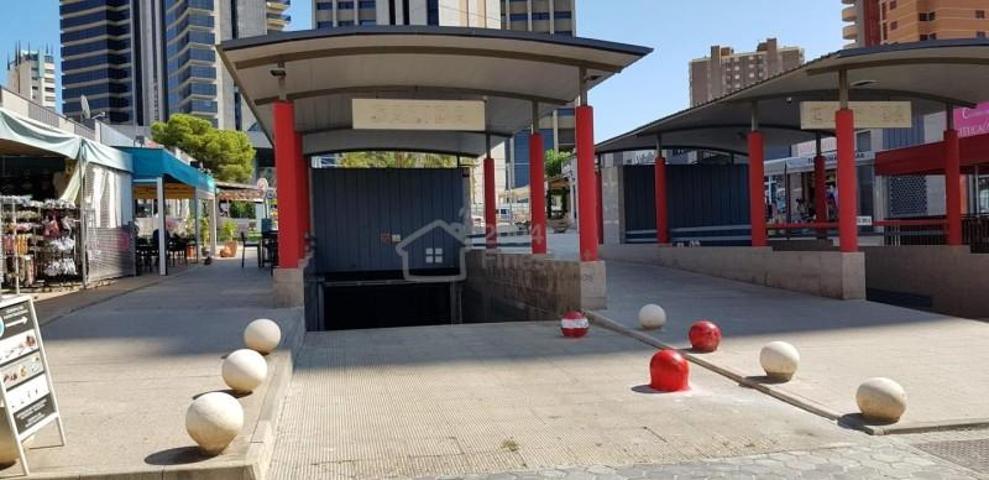 Parking en venta en Benidorm, Carrer de la Torre les Maçanes, 03502 photo 0