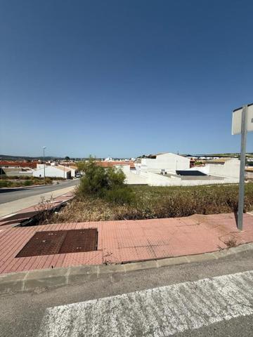 Terreno en venta en Alameda, Andalucia photo 0