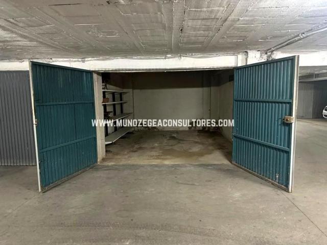 Parking en venta en Lucena, Calle Juan Palma García, 14900 photo 0