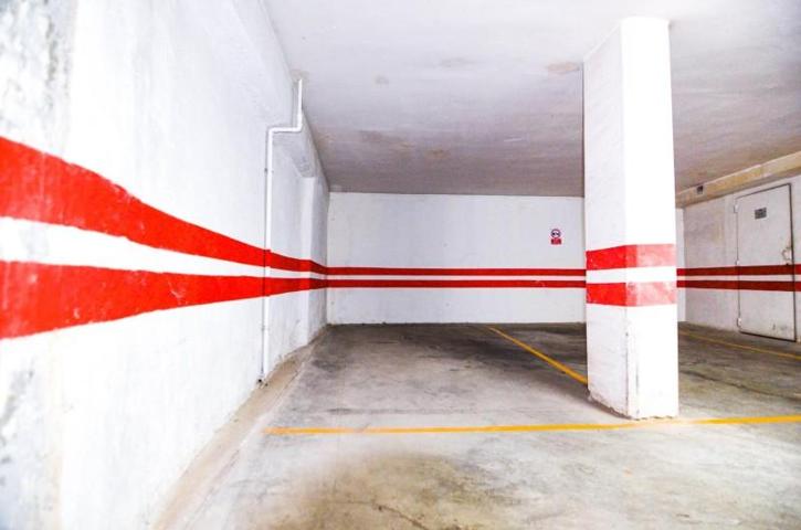 Garaje en venta en Salamanca, Universidad photo 0