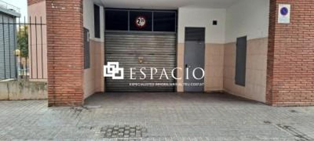 Parking en venta en Mataró, Peramas photo 0