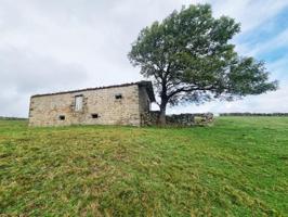 Casa con terreno en venta en Alfoz de Bricia photo 0