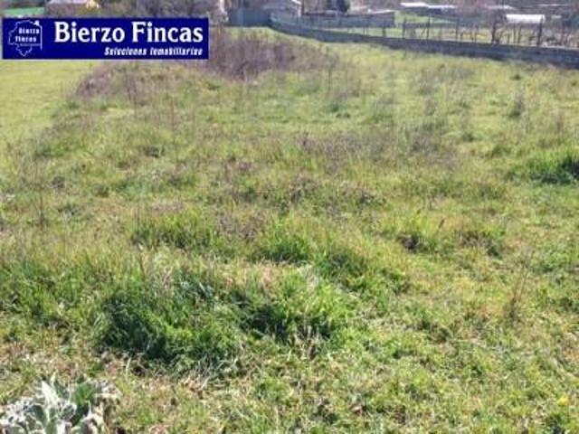 Terreno en venta en Castropodame, San miguel de las dueñas photo 0