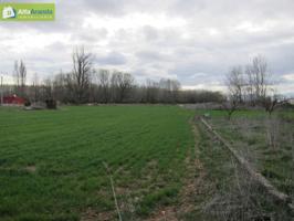 Chalet en venta en Aranda de Duero, Parajes photo 0