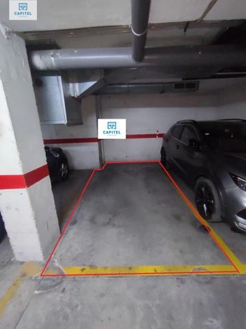 Garaje en venta en Córdoba, Casco Antiguo photo 0