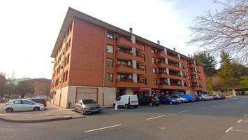 Garaje en venta en Zalla, Zalla photo 0