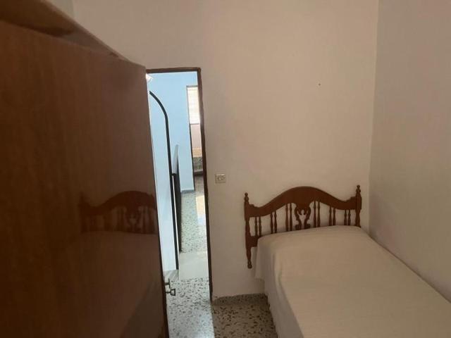 Casa en venta en Algarinejo, Algarinejo photo 0