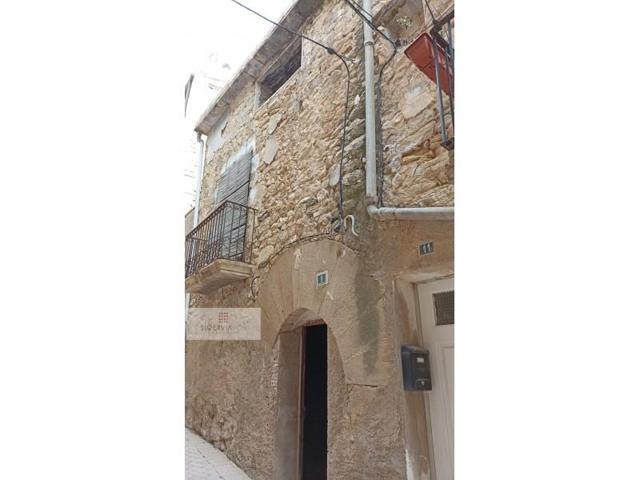 Casa en venta en Batea photo 0