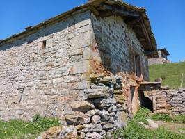 Adosada en venta en Espinosa de los Monteros, Lugar Rioseco, 09566 photo 0