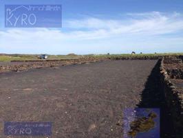 Terreno en venta en Haría photo 0