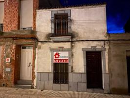 Casa en venta en Cristina photo 0