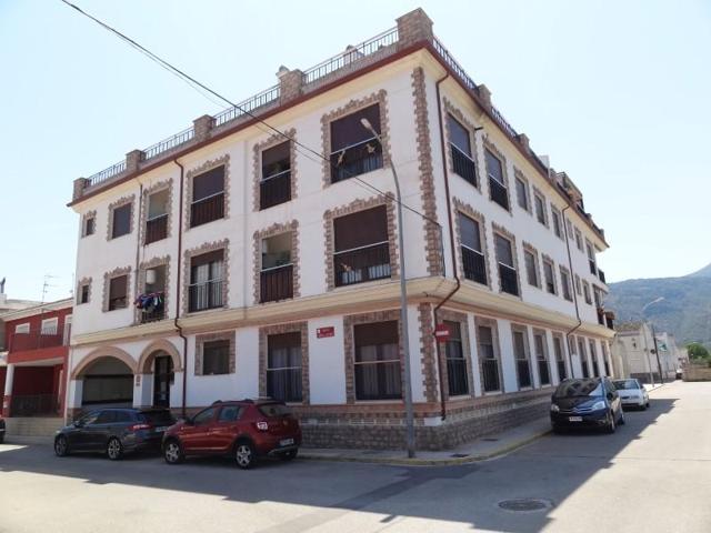 Parking en venta en Benifairó de la Valldigna photo 0