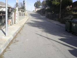 Terreno en venta en Torrelles de Foix, Urbanizacion Plana de les Torres photo 0