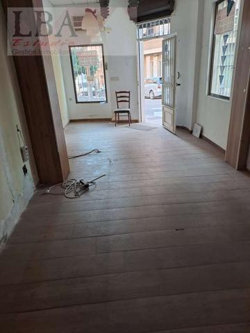Local comercial en venta en Bailén, Correos photo 0