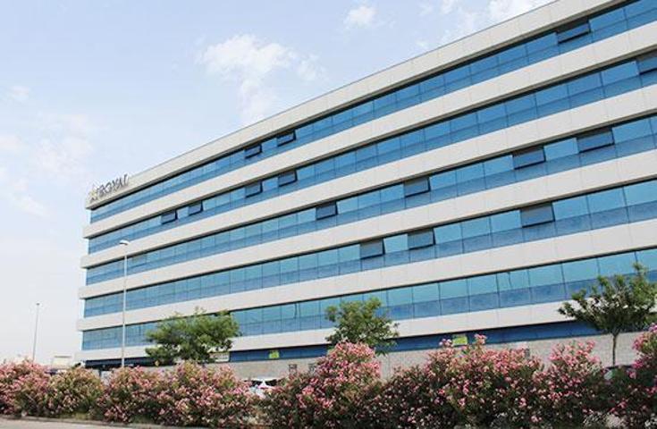 Oficina en venta en Sevilla, AVDA VIA APIA photo 0