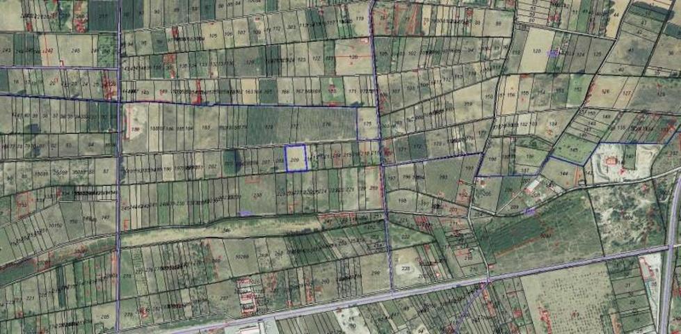 Terreno en venta en Ponferrada, Dehesas photo 0