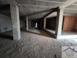 Local comercial en venta en Quesada, Quesada photo 0