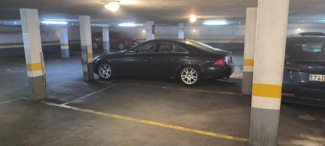 Garaje en venta en Valencia, Valencia photo 0