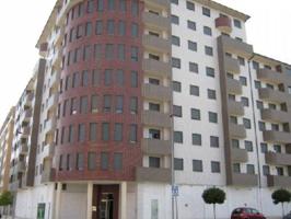 Local comercial en venta en Ponferrada, La rosaleda photo 0