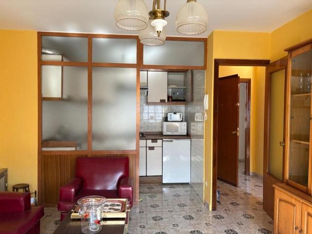 Apartamento en venta en Valencia de Don Juan, Centro photo 0