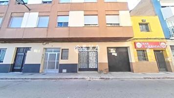 Local comercial en venta en Villarreal photo 0