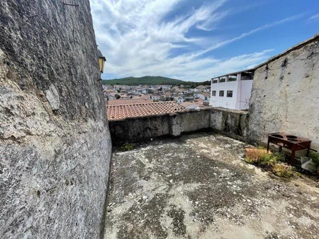 Casa en venta en Montánchez, Extremadura photo 0