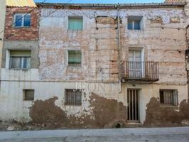 Casa en venta en Torre de l'Espanyol, Torre De L`espanyol (La) photo 0