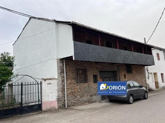 Casa con terreno en venta en Ponferrada, Almazcara photo 0