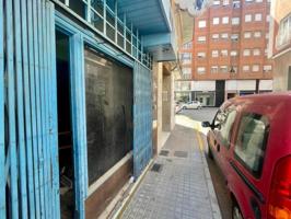 Local comercial en venta en Ponferrada, Centro photo 0