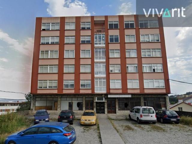 Local comercial en venta en Fene, Fene photo 0